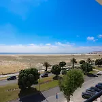 Brasil Avenue By Rent4all شقة *