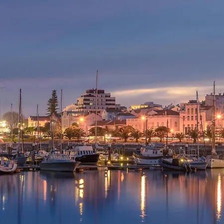 Brasil Avenue By Rent4all Apartman