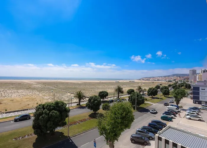 Brasil Avenue By Rent4all Фигейра-да-Фош